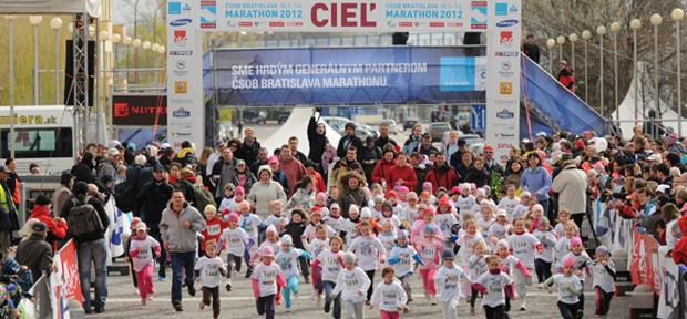 Bratislava be! Nadenie neodfkol ani vietor