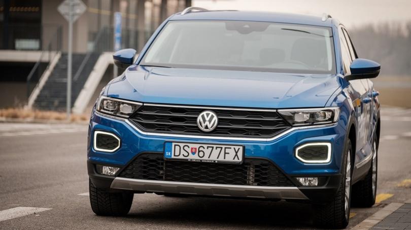 Volkswagen T-Roc: Golf v drese portovca