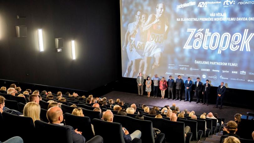 FOTO: Vpravn film Ztopek zoal poas slovenskej premiry ovcie publika