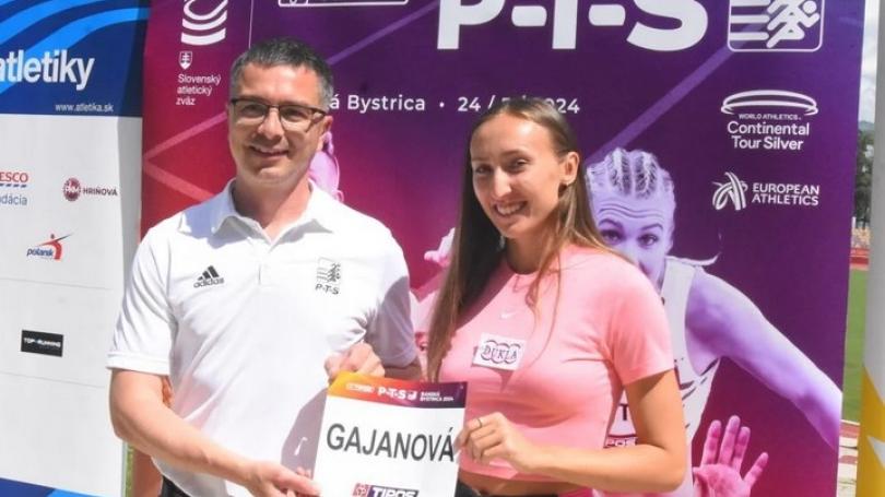 Gabriela Gajanov sa chce na P-T-S pobi o vazstvo