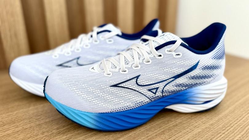 TEST: Nov verzia Mizuno Wave Rider 28 m vetky predpoklady by ete obbenejia